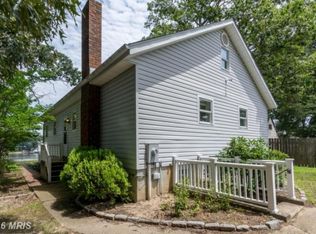 8132 Forest Glen Dr, Pasadena, MD