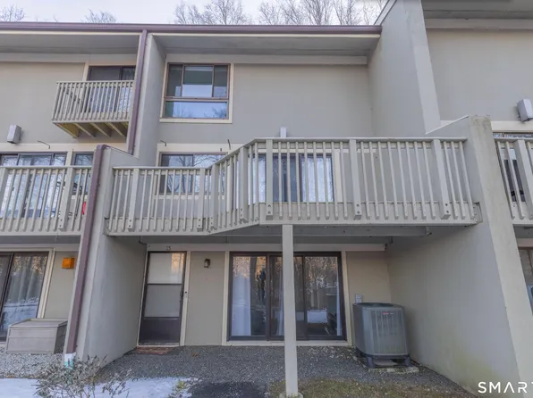 13 Clubhouse Drive #13, Woodbury, CT 06798