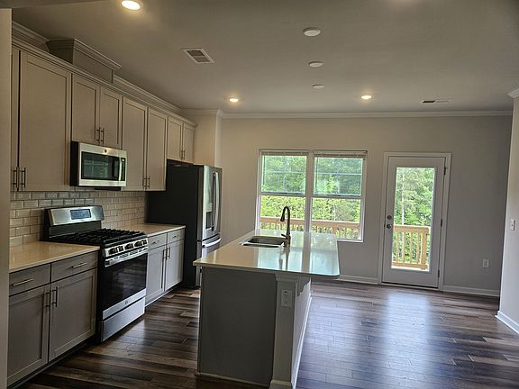 4th image of 601 Tova Falls Dr #601