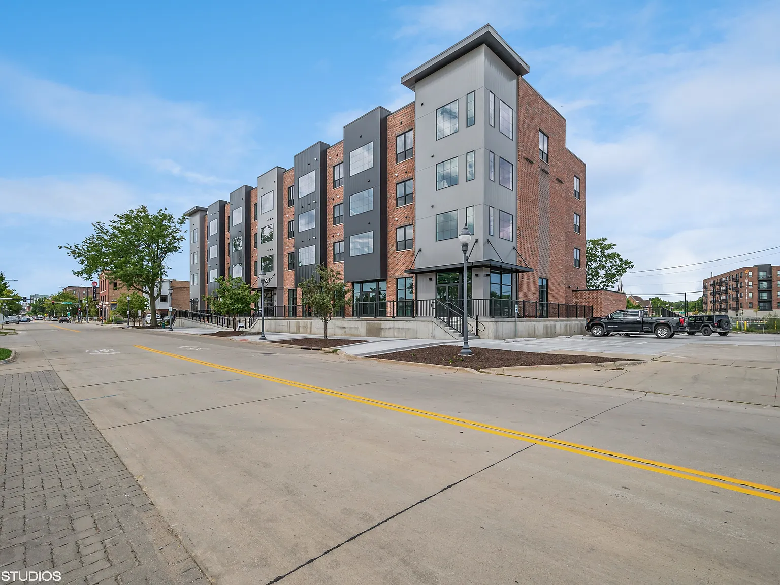 Fulton Lofts — Photo 2
