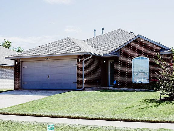 3rd image of 4108 Queens Dr