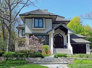 135 Hawthorn Ave, Glencoe, IL 60022