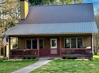 28 Woodward Ln, Clayton, GA 30525