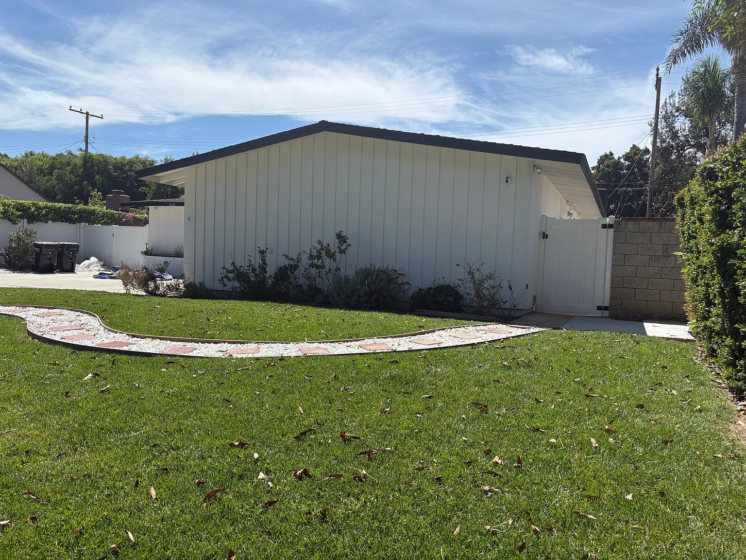 3 bed, 1549 sqft, $5,200 — Photo 4