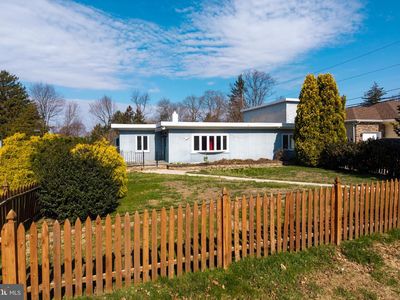 8101 Douglas Rd, Wyndmoor, PA, 19038