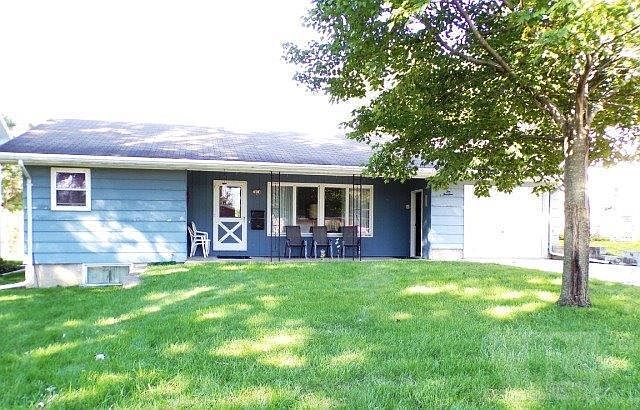 1st image of 1014 1st Ave N