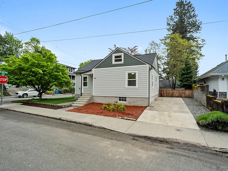 1346 NW Couch St — Photo 28