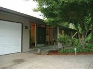 3780 Onyx St, Eugene, OR 97405