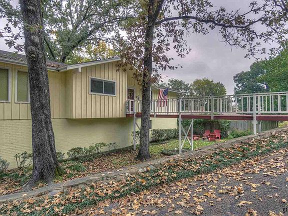 2nd image of 4621 Newcastle Dr