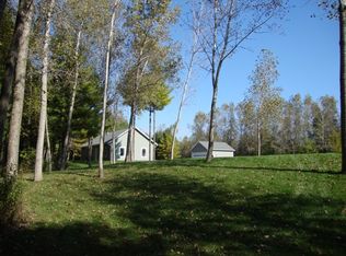 6263 Homestead Ln, Two Rivers, WI 54241