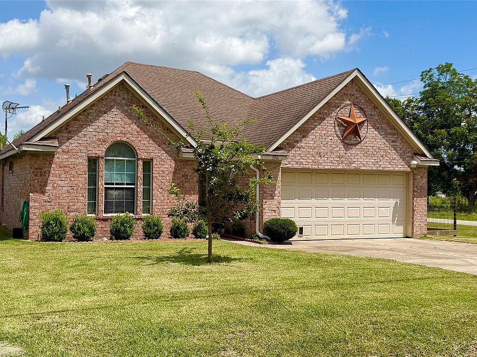 1st image of 396 Newcom Ln