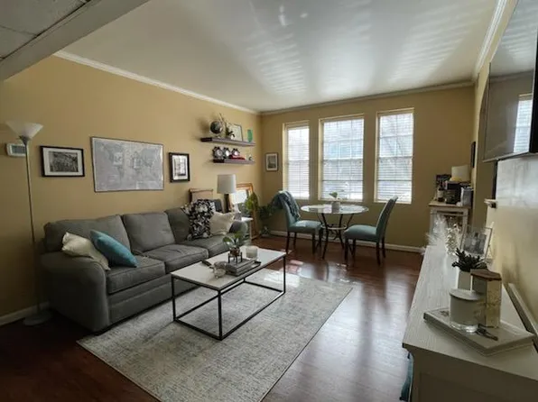 1761 N Troy St, Arlington, VA 22201