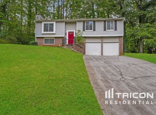 5909 Chatham Ct, Tucker, GA 30084