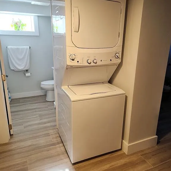 134 Ralph Ave — Photo 14