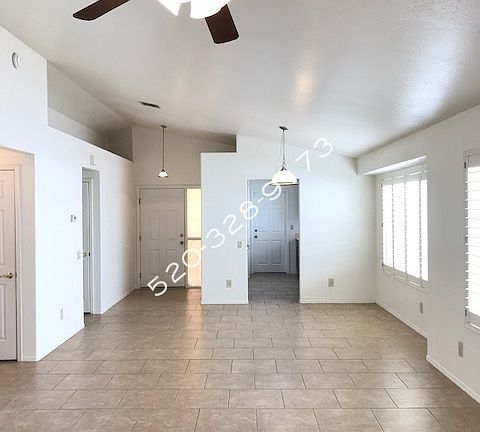 3rd image of 2976 W Laquila Aerie
