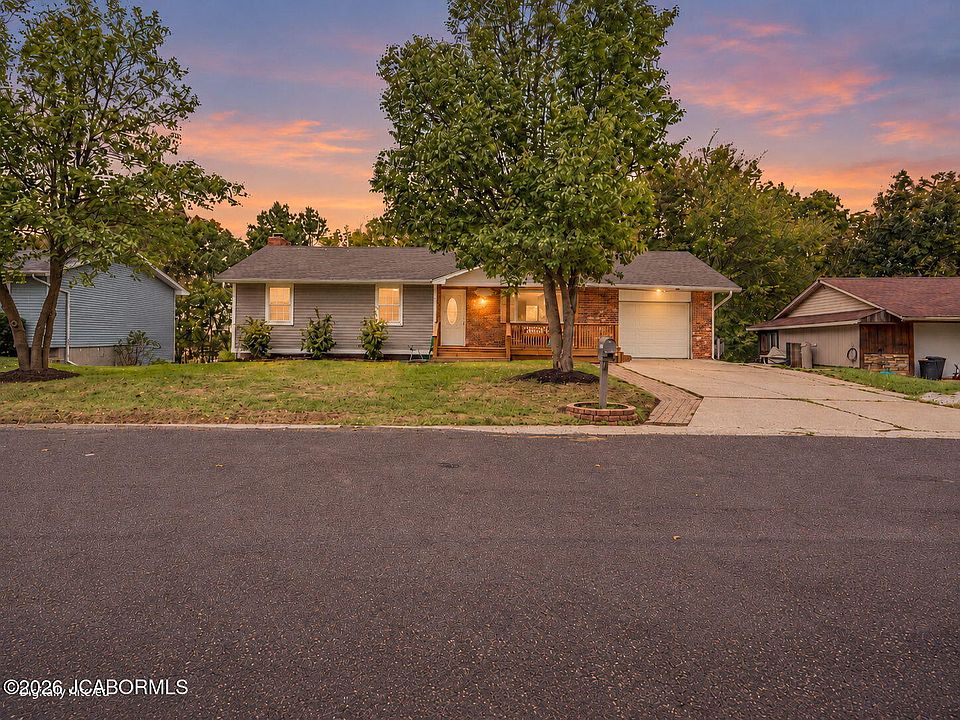 1st image of 501 E Hackberry Blvd