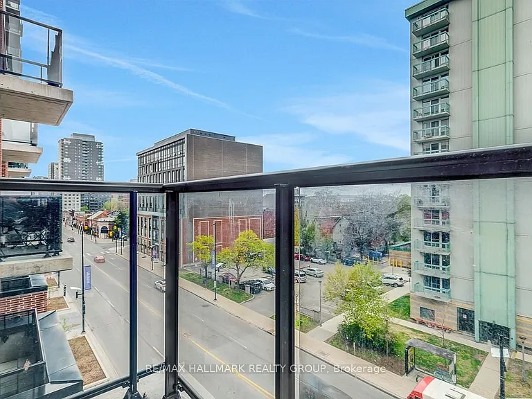 560 Rideau St #514 — Photo 8