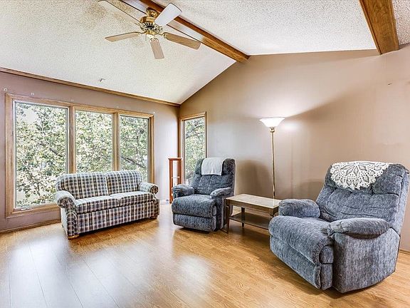 3rd image of 1169 N Lakewind St