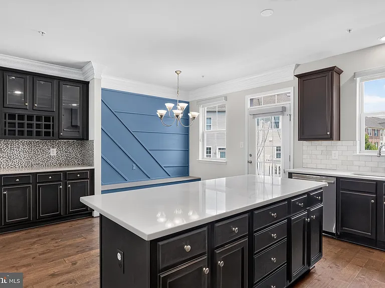 12241 Bluffwood Ter — Photo 13