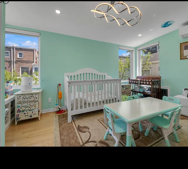 6937 172nd St — Photo 20