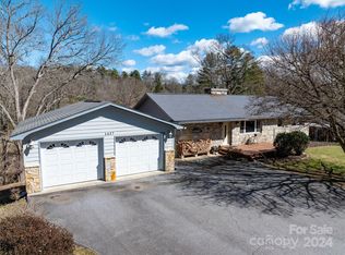 1437 Island Ford Rd, Brevard, NC 28712