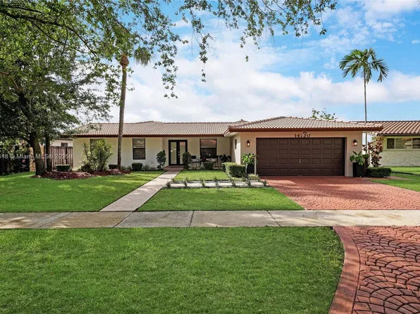 14720 Dade Pine Ave, Miami Lakes, FL 33014