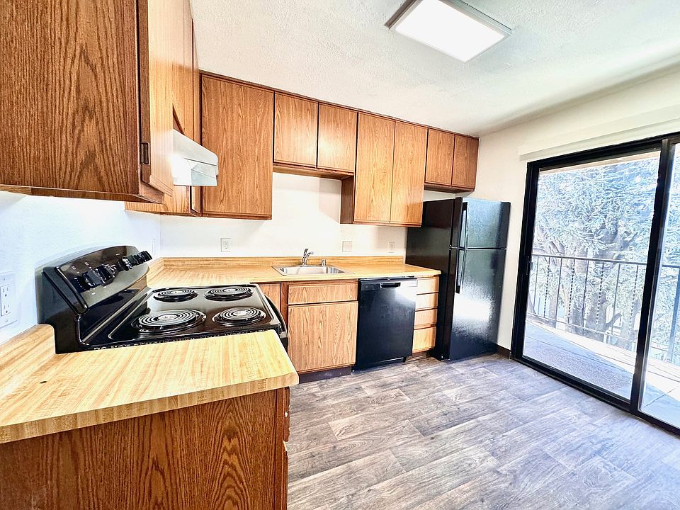 1st image of 548 Bancroft Ave #11244398