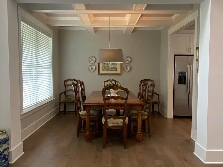 352 Davis St — Photo 3