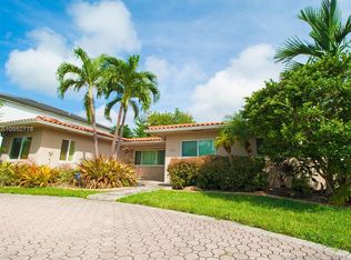 6301 SW 34th St, Miami, FL 33155