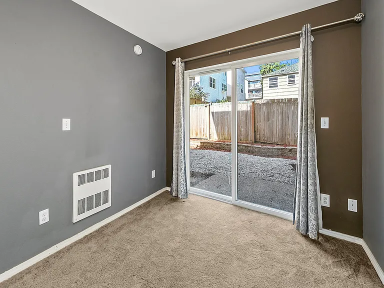 First Floor Bedroom/Bonus Room