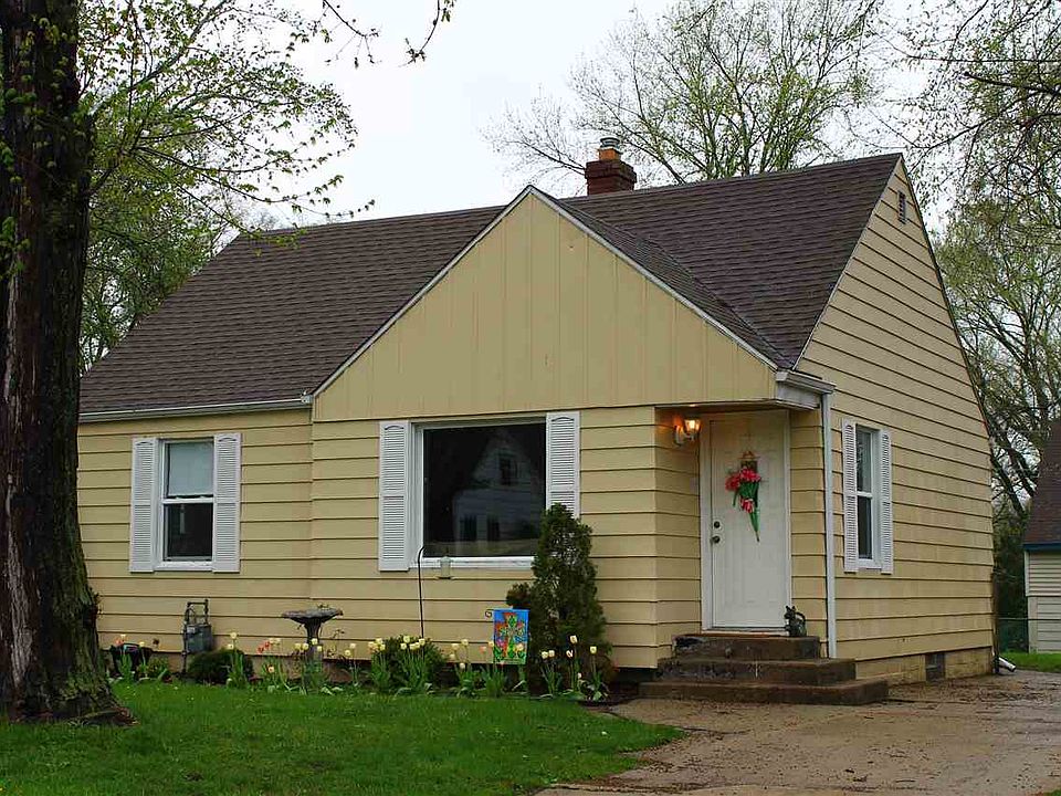1st image of 54333 Terrace Ln