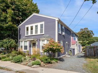 5 Rocky Neck Ave, Gloucester, MA 01930