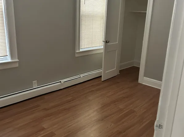 24 Eastern Parkway image 15 of 19