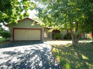 6231 Tudor Ln, Loves Park, IL 61111