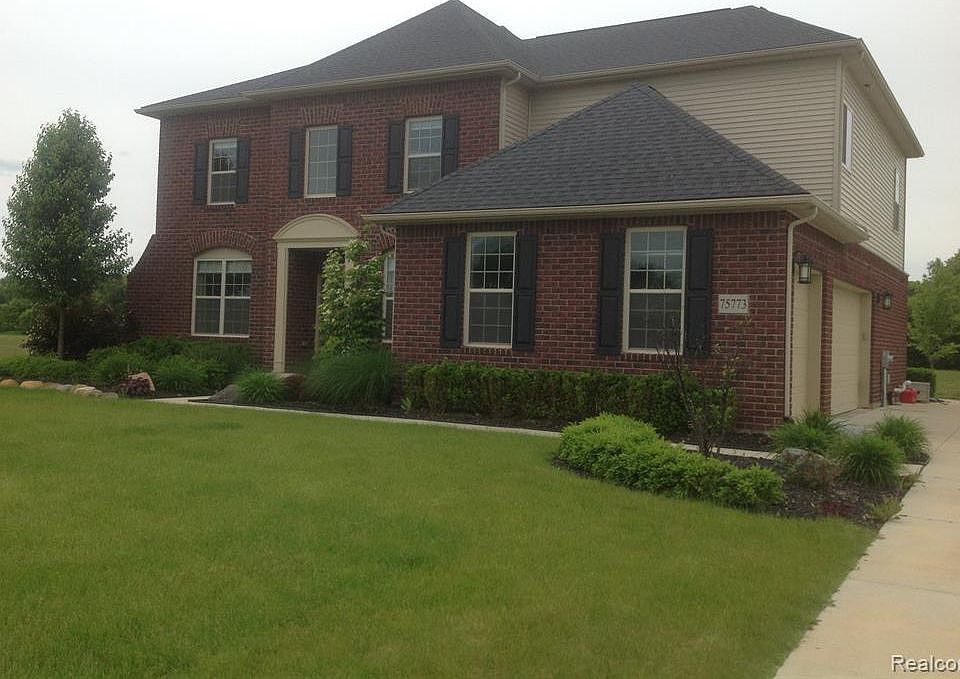 1st image of 75773 Elk Horn Dr