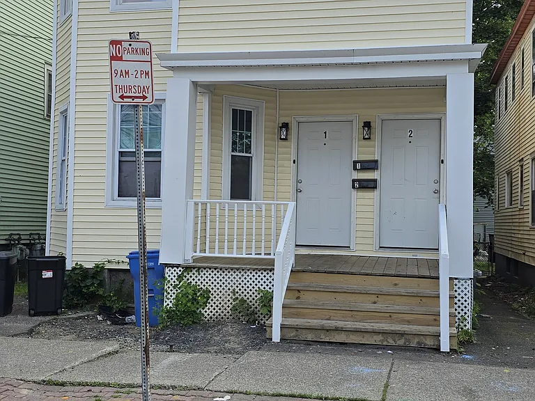 20 Benson St #1 — Photo 4