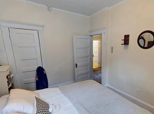 129 Myrtle St, Boston, MA 02114