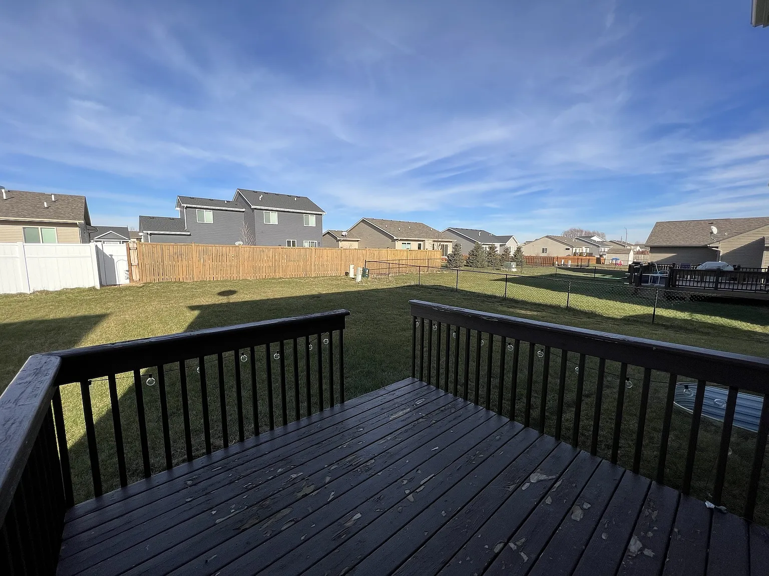 Very Nice Large 4 Bedroom House — Photo 2