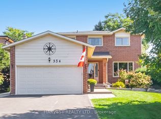 354 Darlington Cres E, Newmarket, ON L3Y6N4