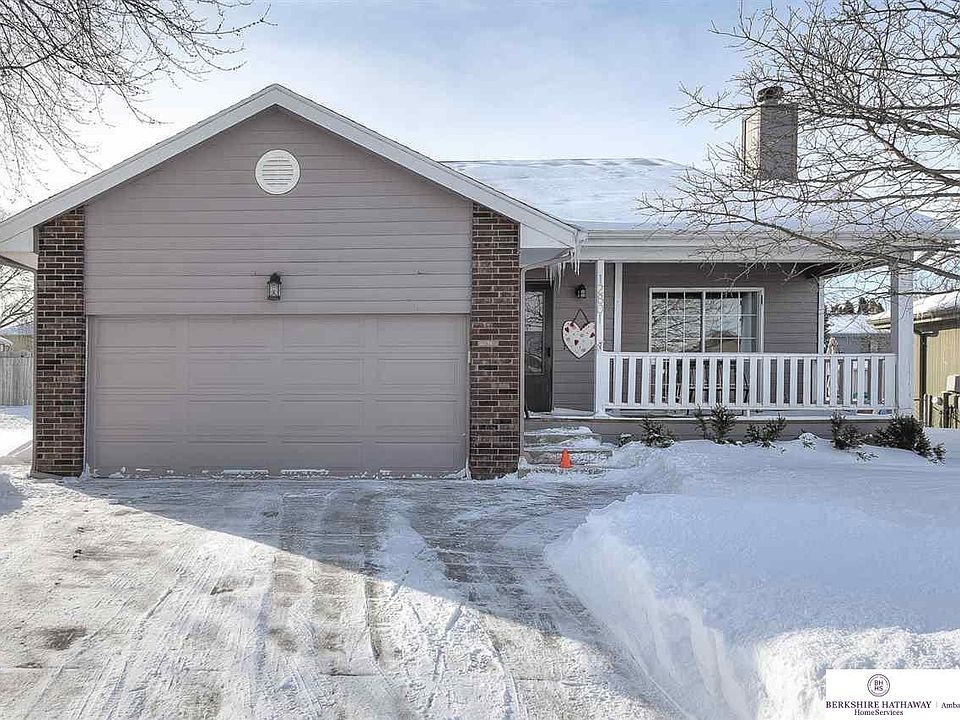 1st image of 12801 Josephine St
