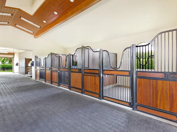 3310 Palm Beach Point Boulevard, Wellington, FL 33414