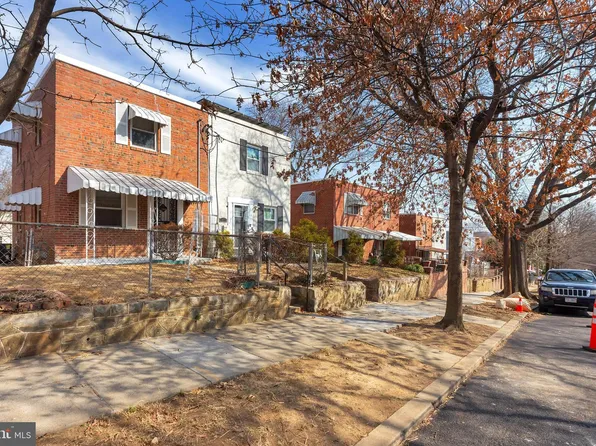 151 Darrington St SW, Washington, DC 20032