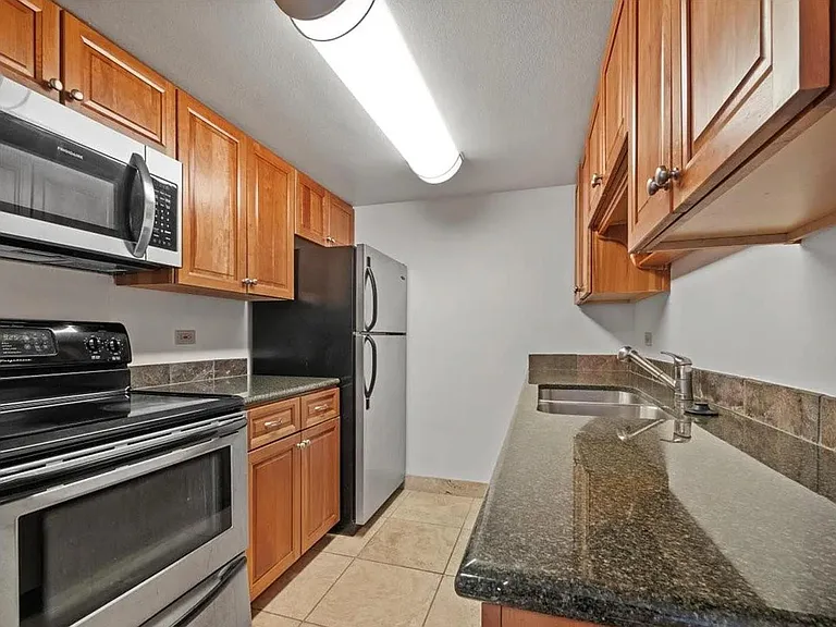 4600 E Asbury Cir #201A — Photo 3