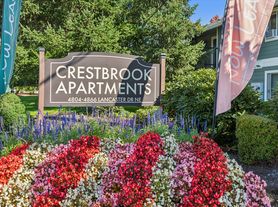 Crestbrook Apartments