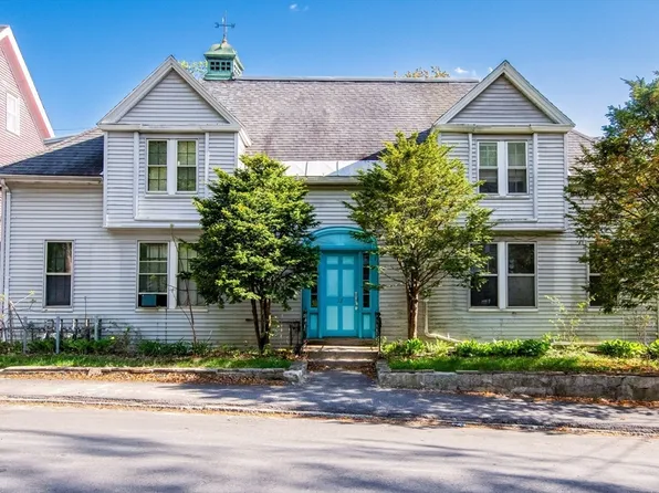 12 Prince St, Fitchburg, MA 01420