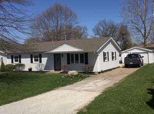 211 E 2nd St, Coal Valley, IL
