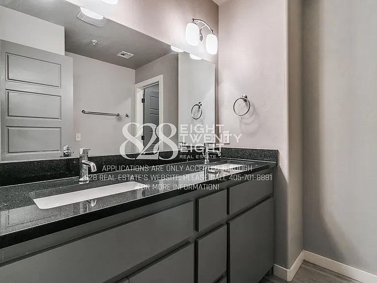 4732 W Main St — Photo 33