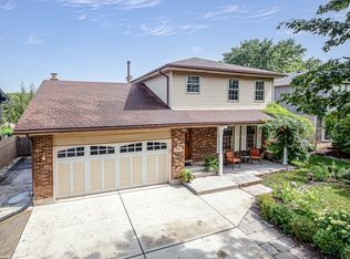 7218 Sandy Ln, Tinley Park, IL 60477