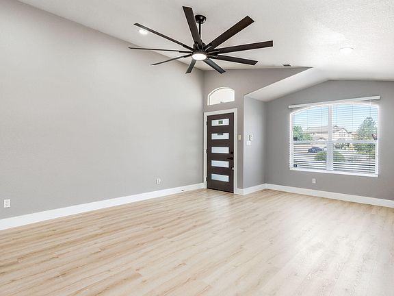 5th image of 10032 Calle Bella NW