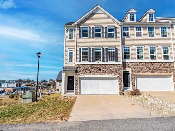 3901 Sun Way, Morgantown, WV 26505